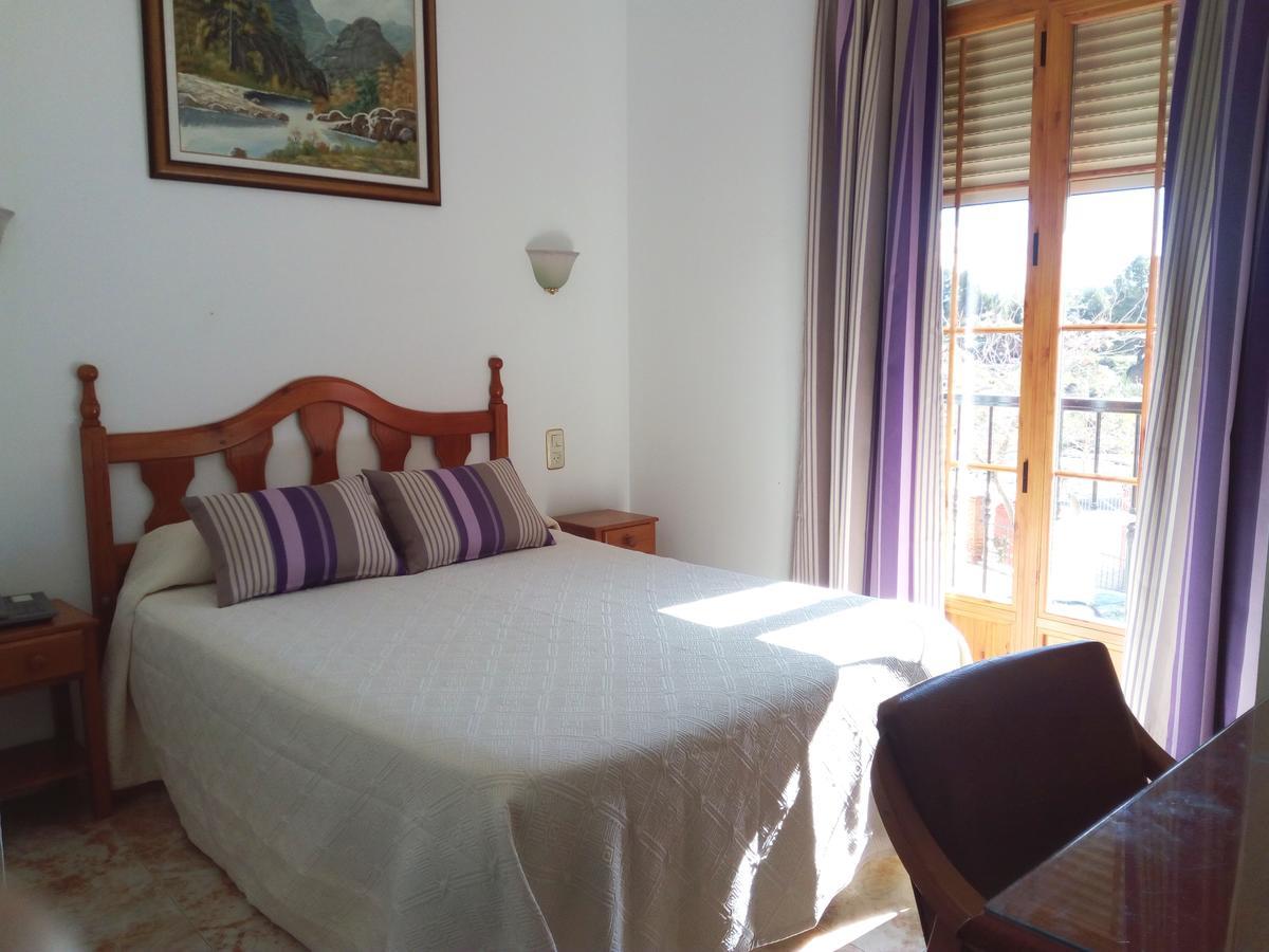 Hostal Rural Montual Los Banos  Exterior photo